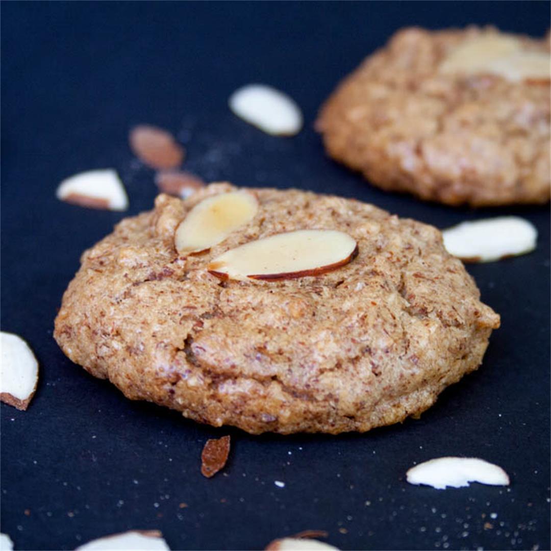Low Carb Vegan Almond Cookies