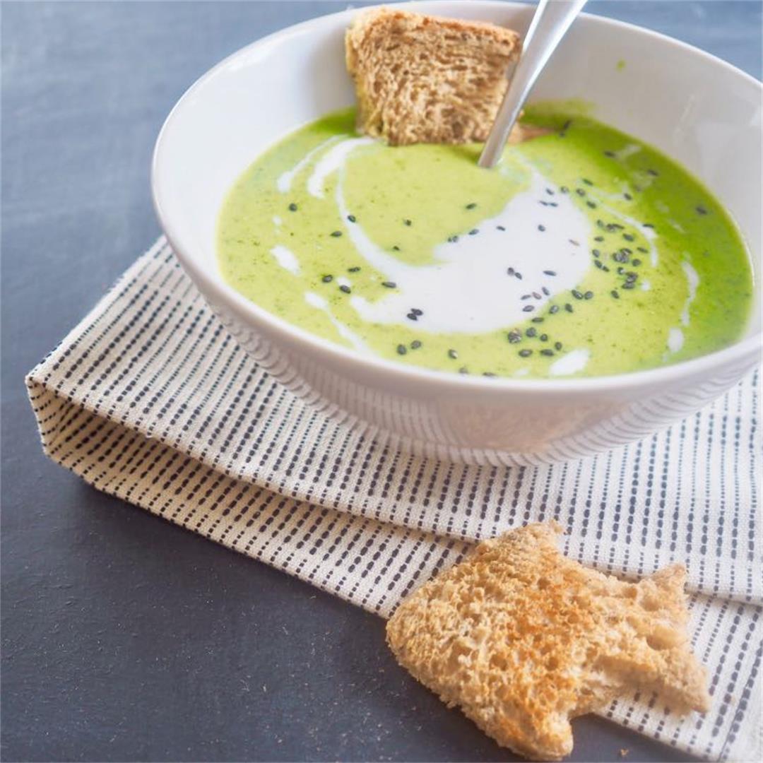 Supergreen and super easy Soup