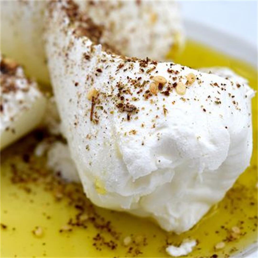 How To Make Your Own Labneh with Olive Oil & Za’atar