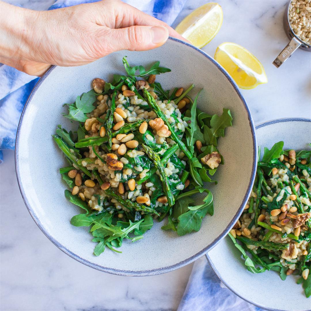 Vegan Asparagus, Spinach and Walnut Risotto