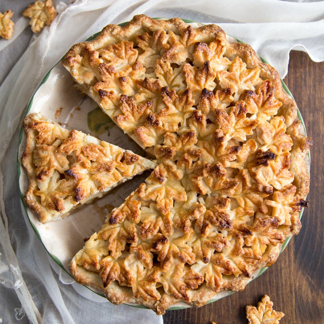 Apple Pie with decorative crust
