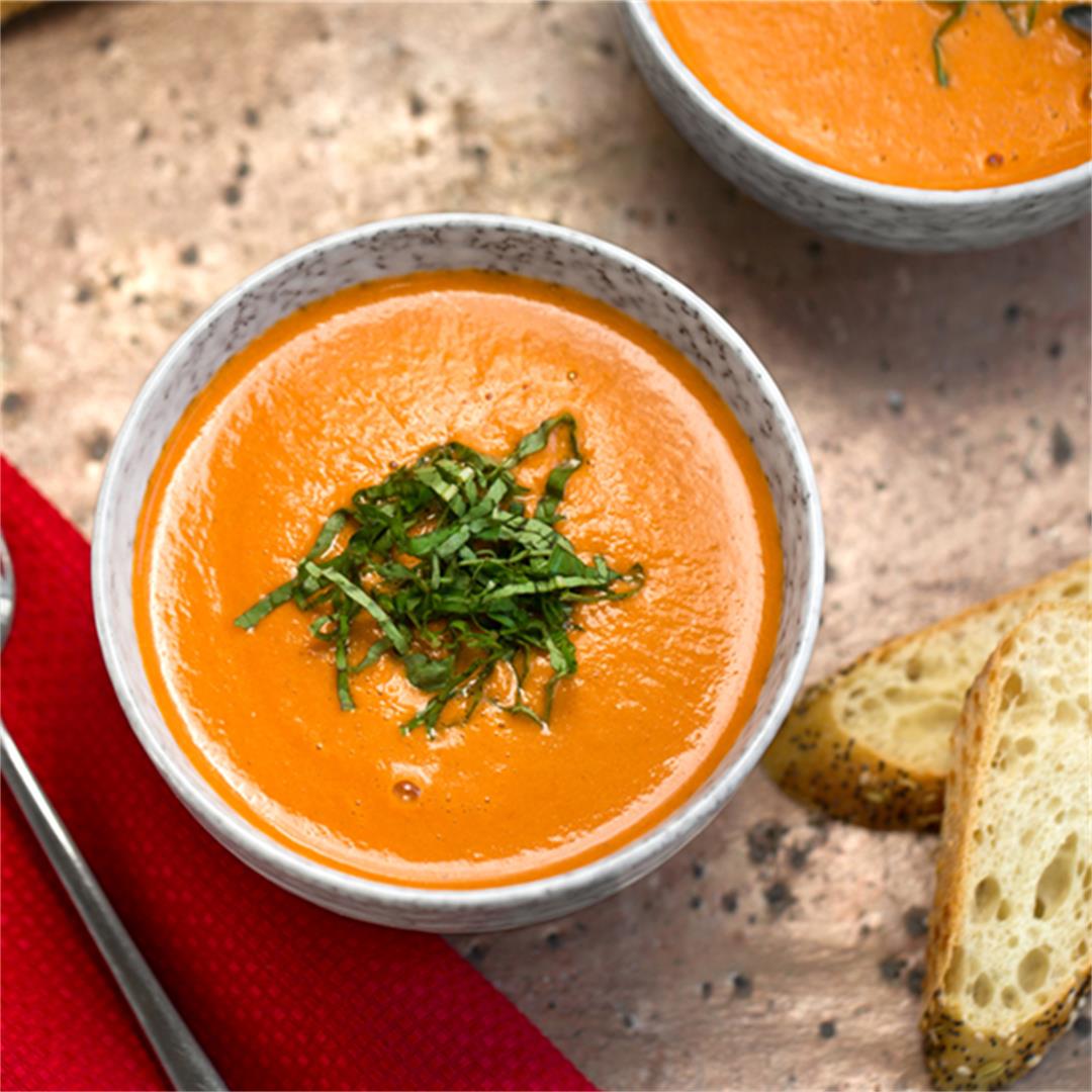 Almost instant tomato soup, rich and creamy, but made without a