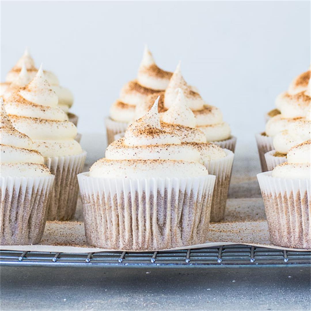 One Bowl Snickerdoodle Cupcakes