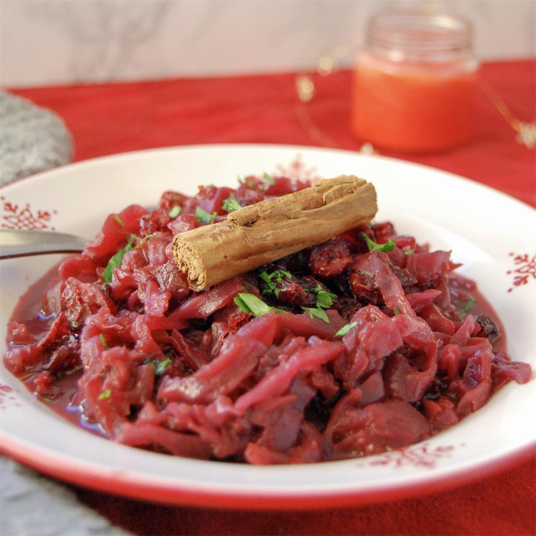 Christmas spiced red cabbage