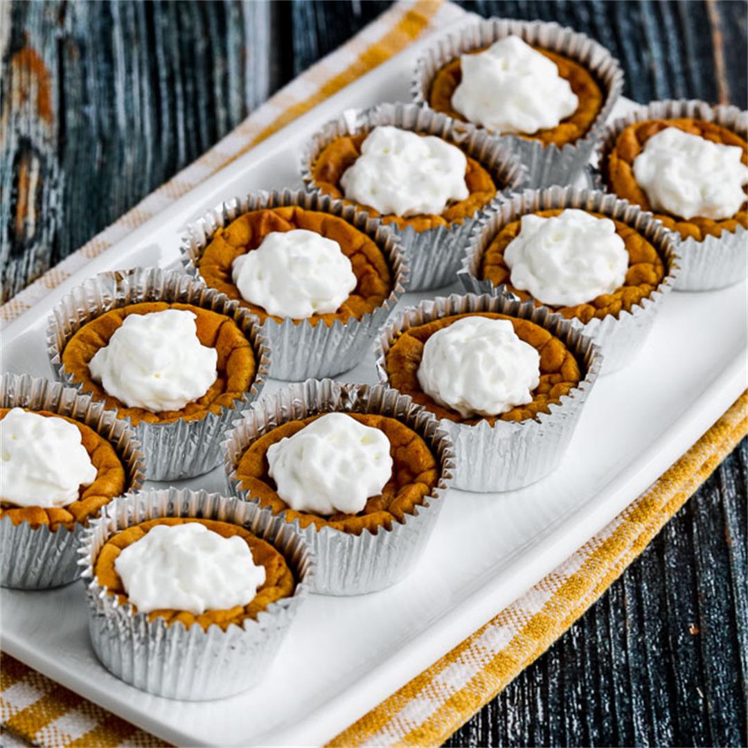 Sugar-Free Spiced Pumpkin Mini Cheesecakes