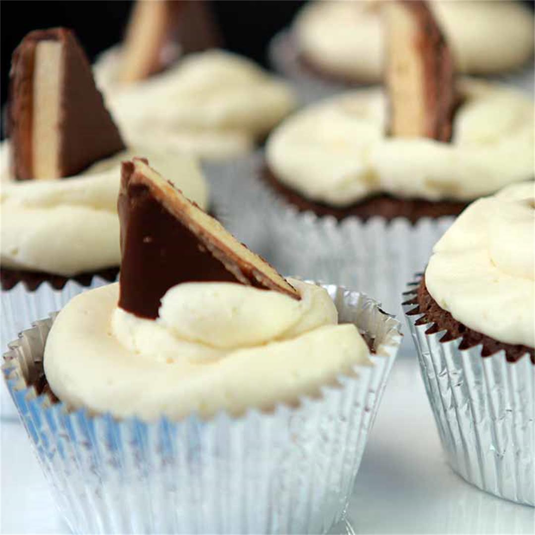 Low Carb Snickers Cupcakes