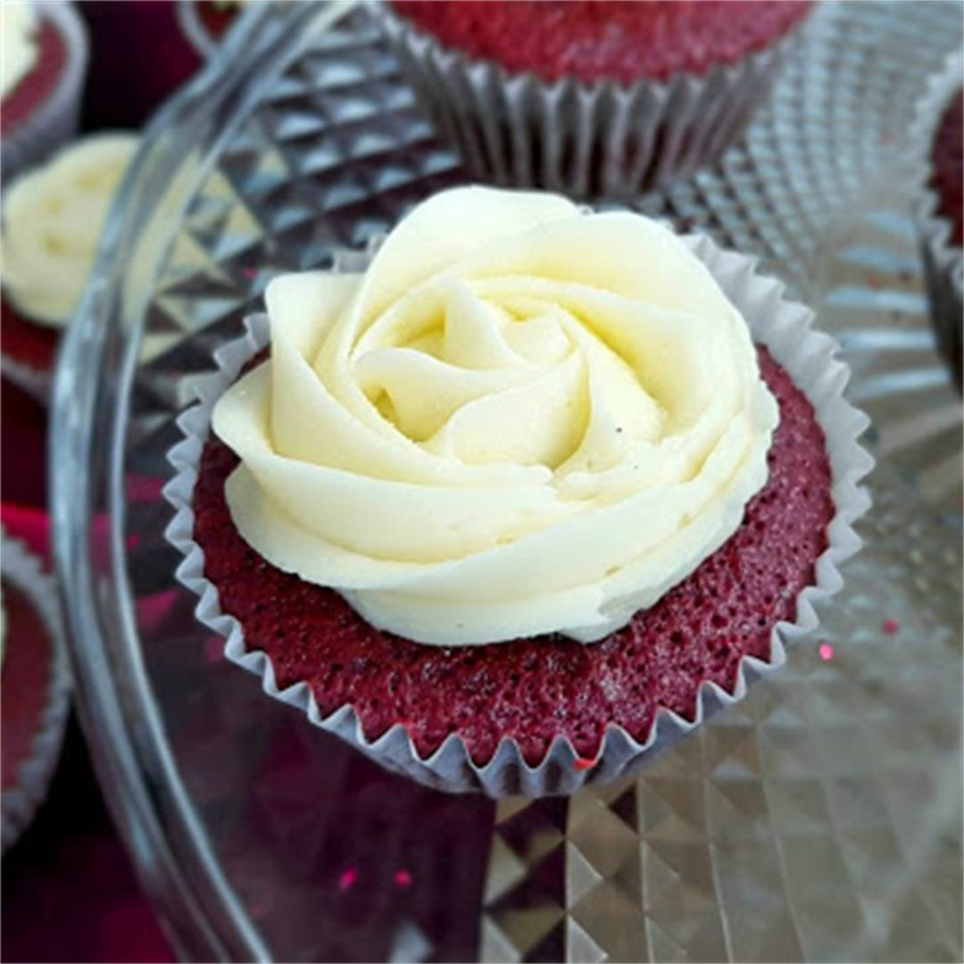Red Velvet Cupcakes with Butter Cream Cheese Frosting