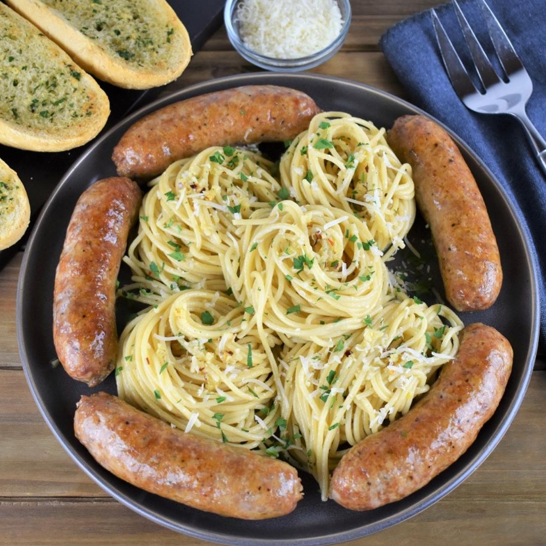 Spaghetti Aglio e Olio & Italian Sausage