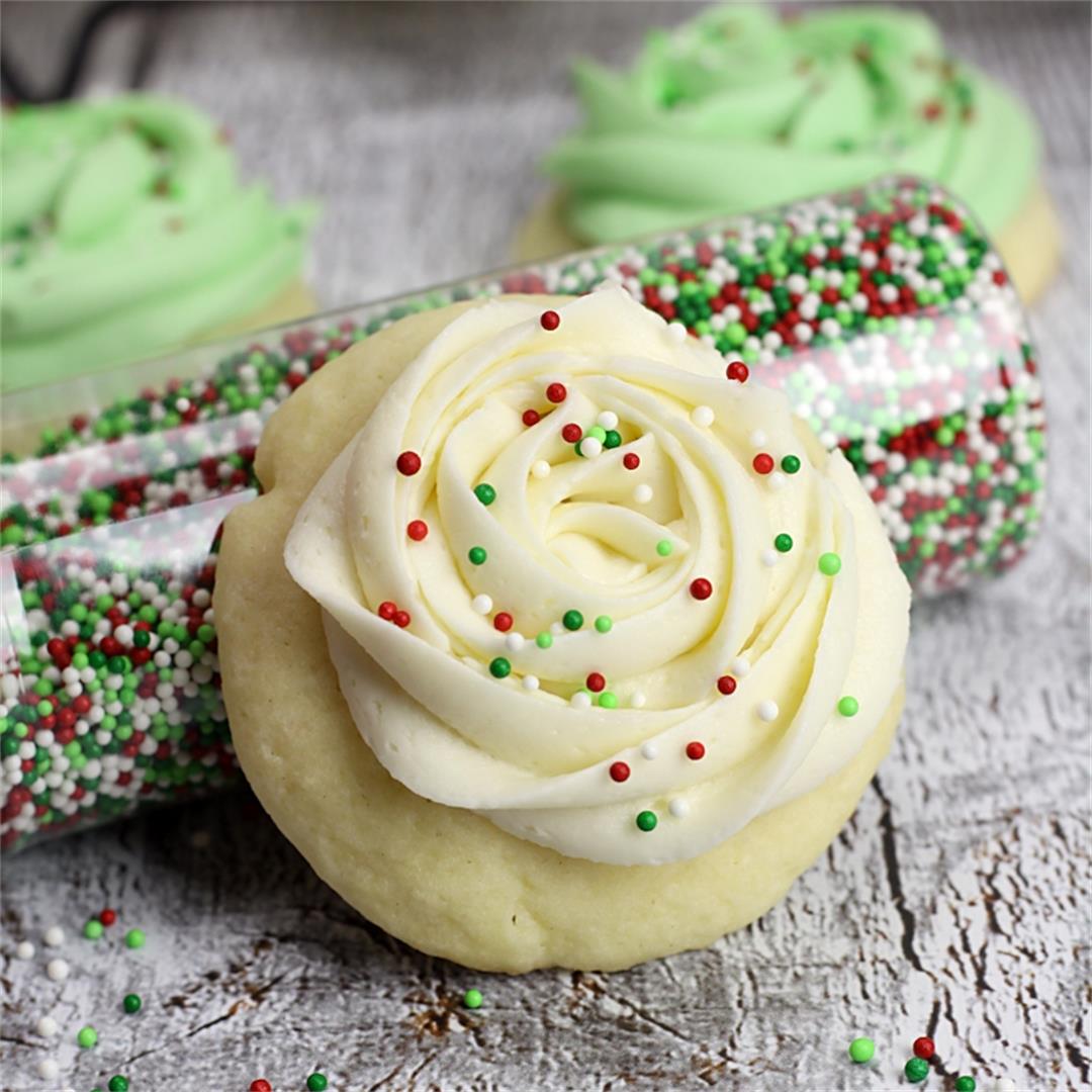 Christmas Soft Frosted Sugar Cookies