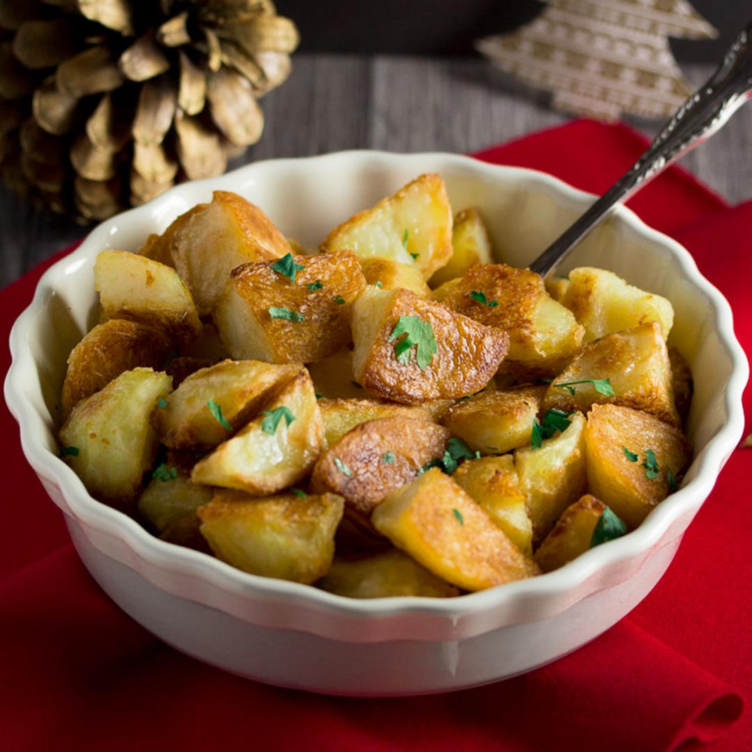 How to Make Crispy Roast Potatoes