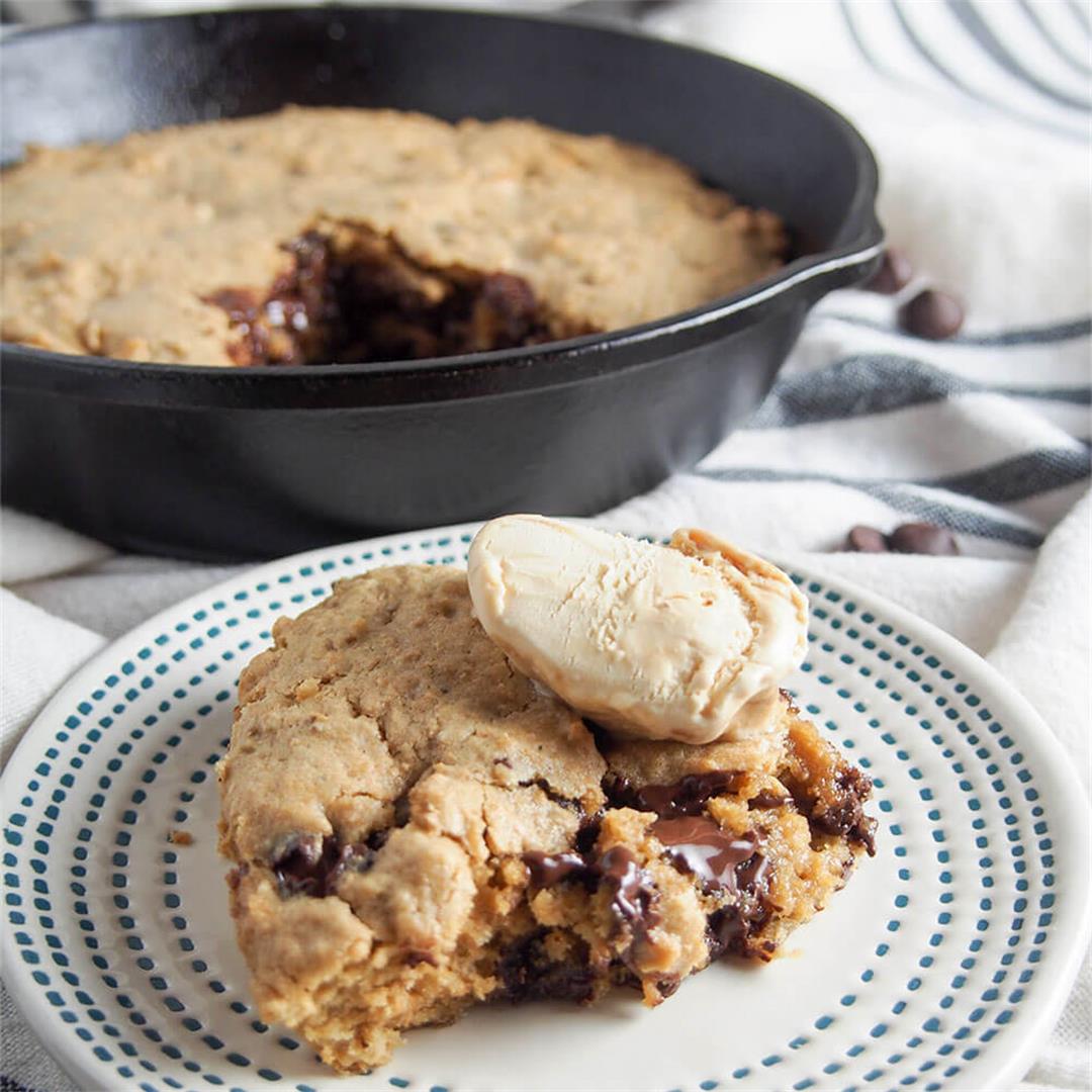 Oatmeal chocolate chip skillet cookie