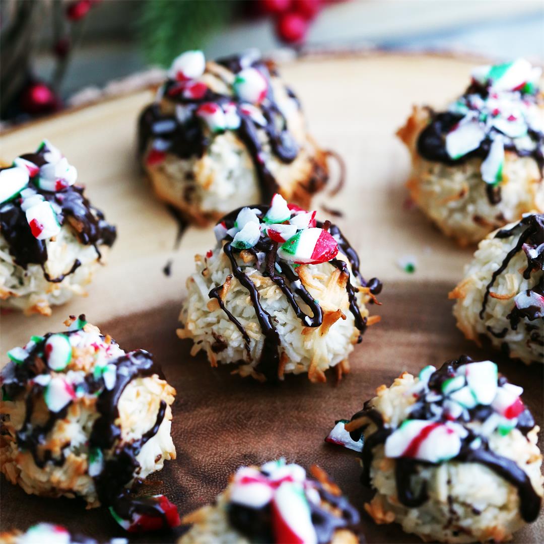 Peppermint Chocolate Coconut Macaroons