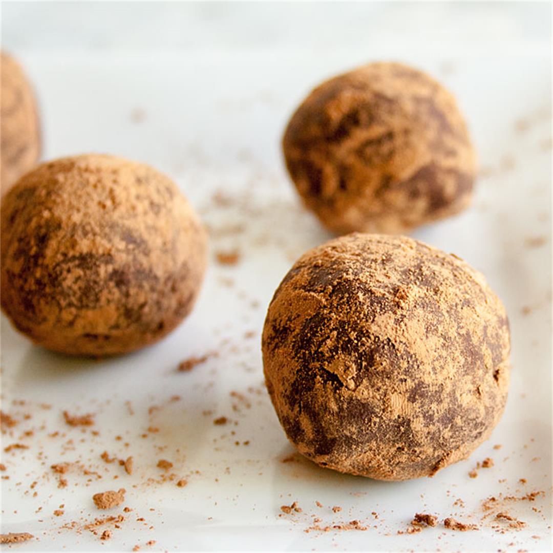 Melt-In-Your-Mouth Mexican Chocolate Truffles