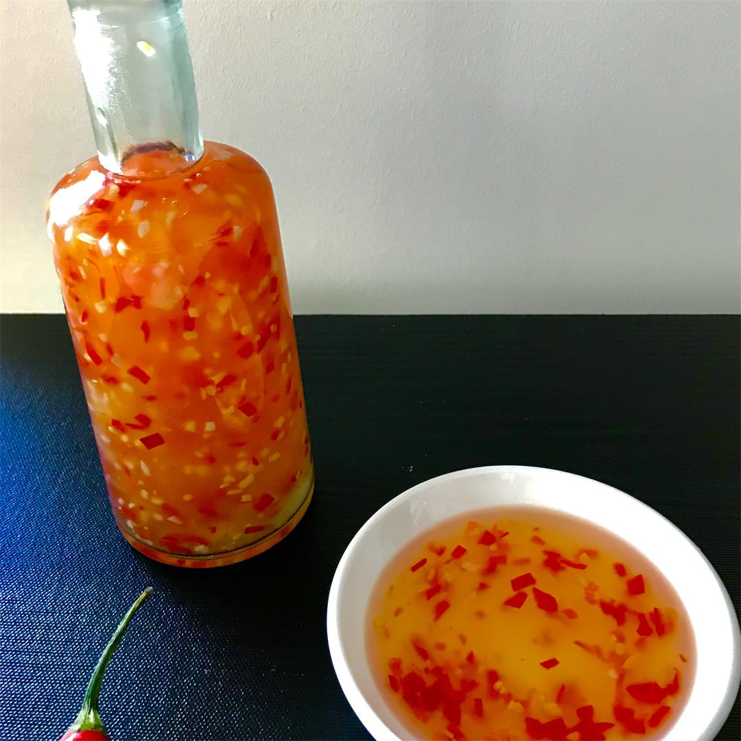 Homemade Sweet Chilli Sauce - Simple and delicious!