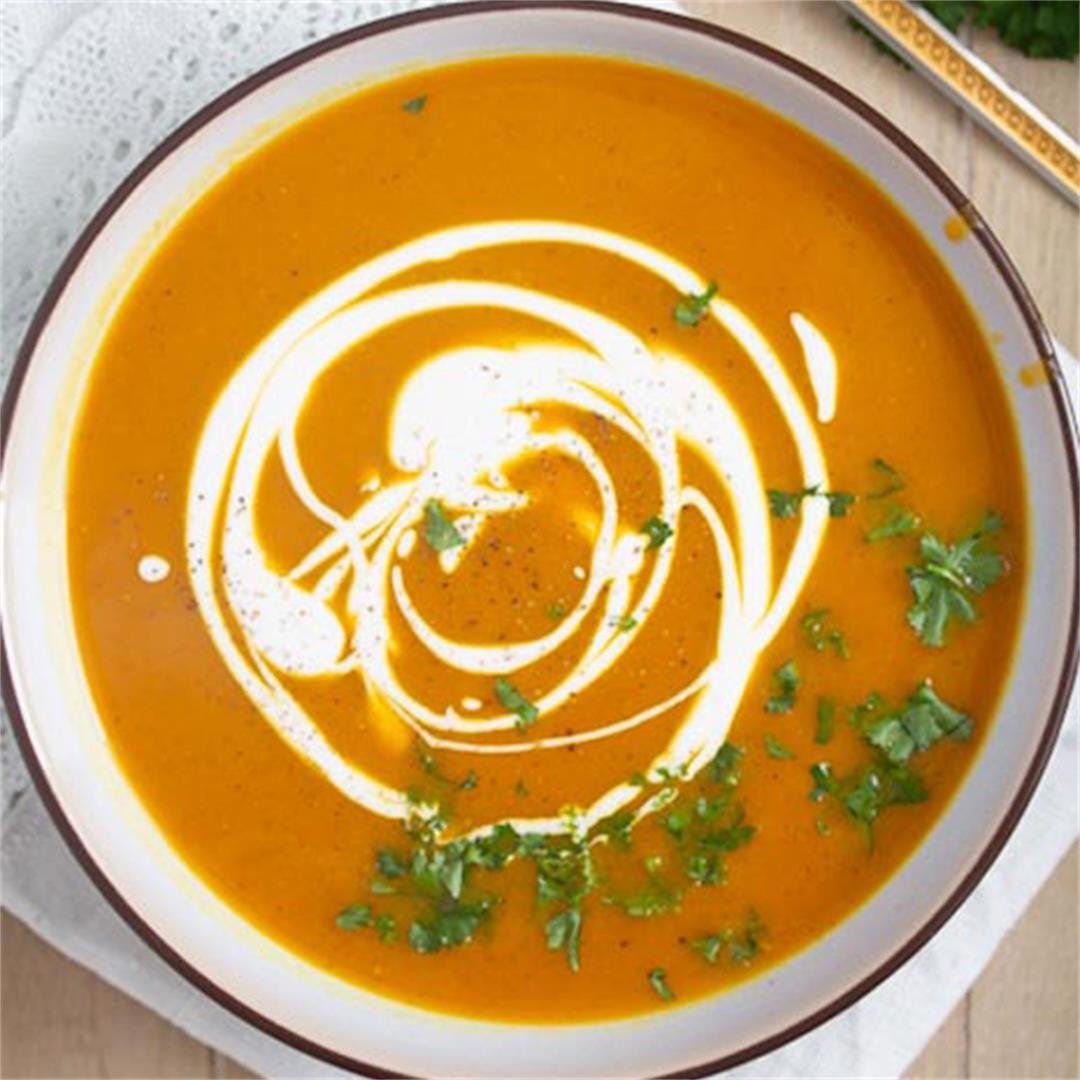 Vegan Butternut Squash Soup with Coconut Milk and Curry