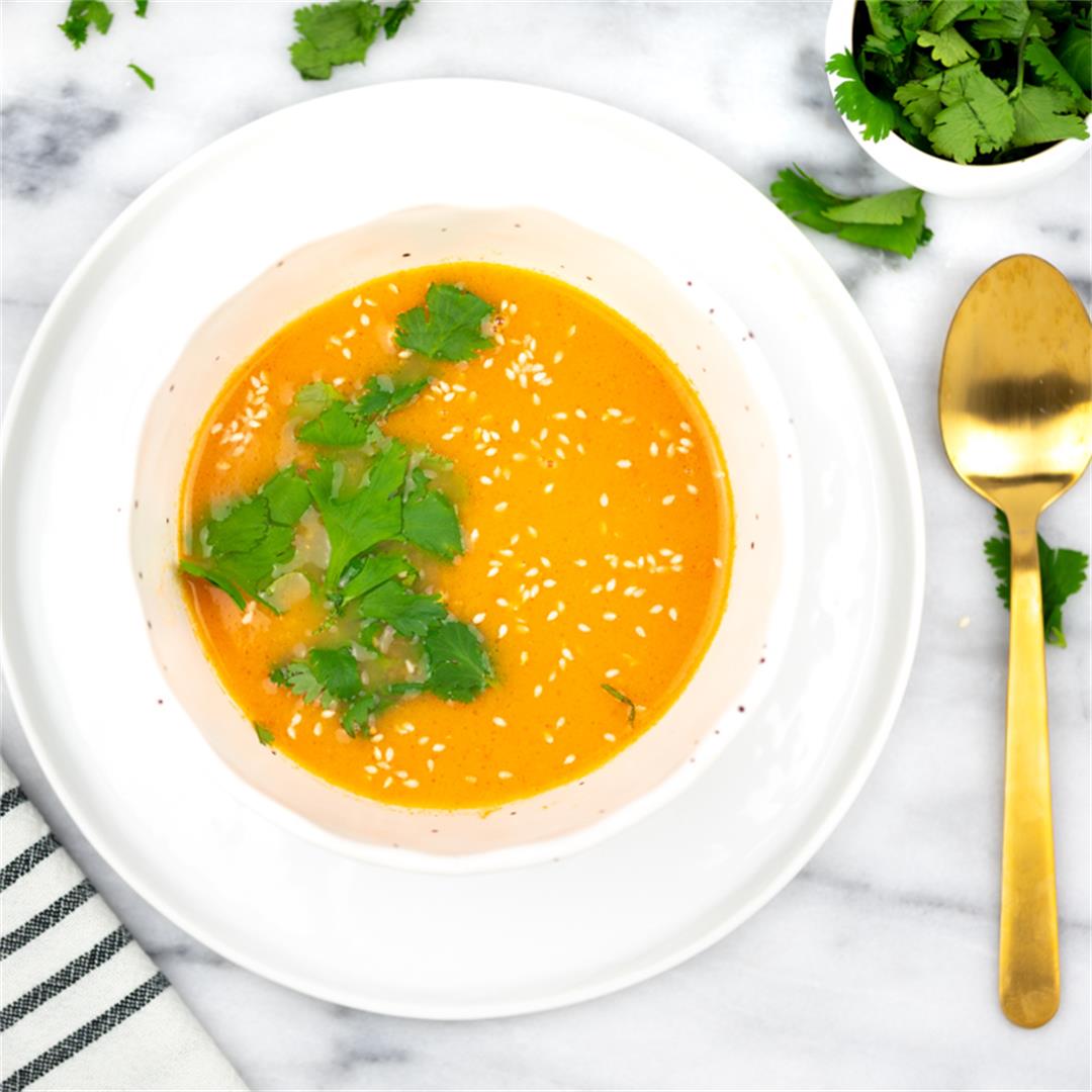 Creamy Vegan Tomato Soup with Turmeric
