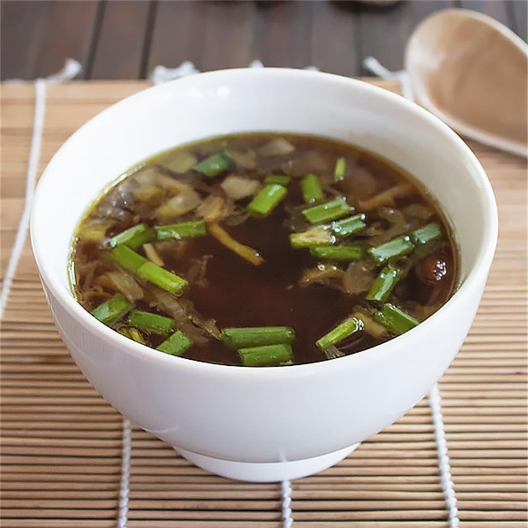 Who doesn’t like a great onion soup. Japanese Onion Soup yummmm