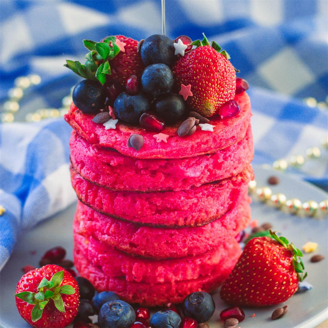 Pink Chubby Pancakes (vegan and gluten-free)