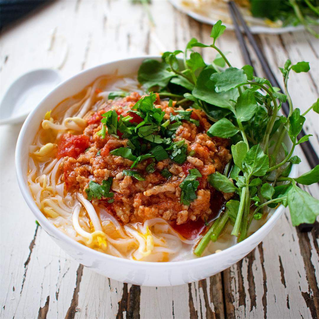 Laos Khao Soi - Tomato Meat Sauce Noodle Soup