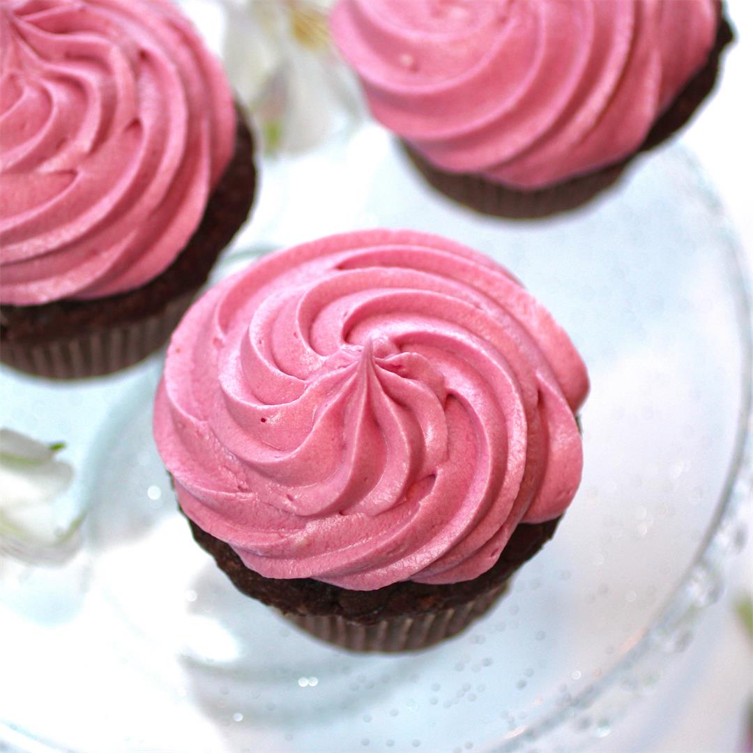 Chocolate Cupcakes with Pink Frosting