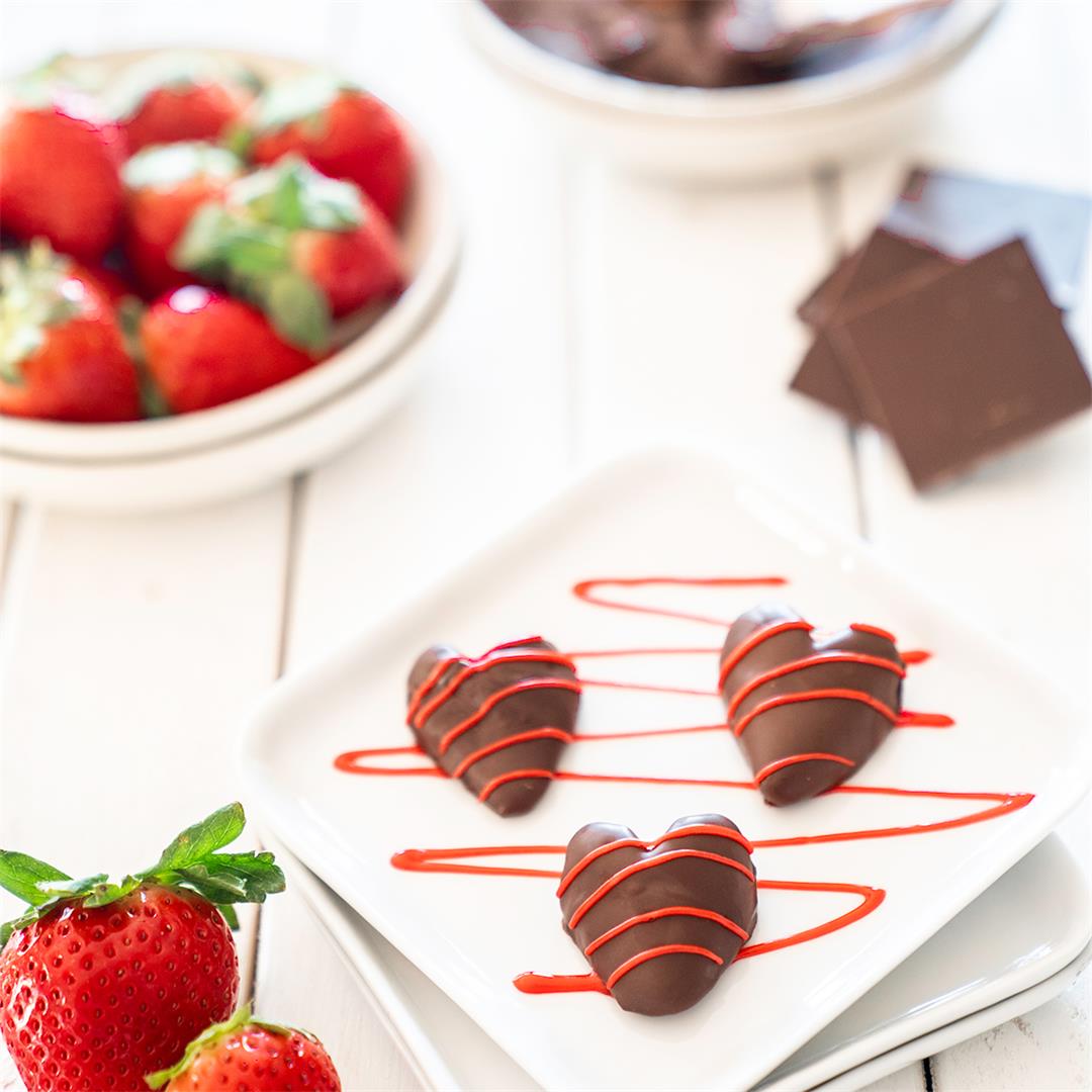 The Perfect Valentine Gift! Chocolate-Covered Strawberry Hearts