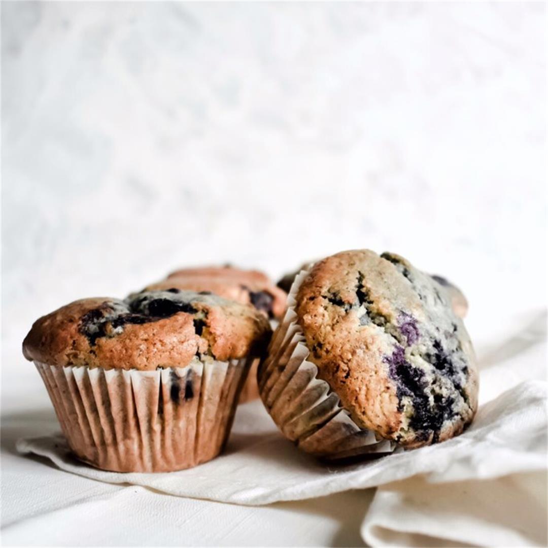 Vegan Bakery-Style Blueberry Muffins