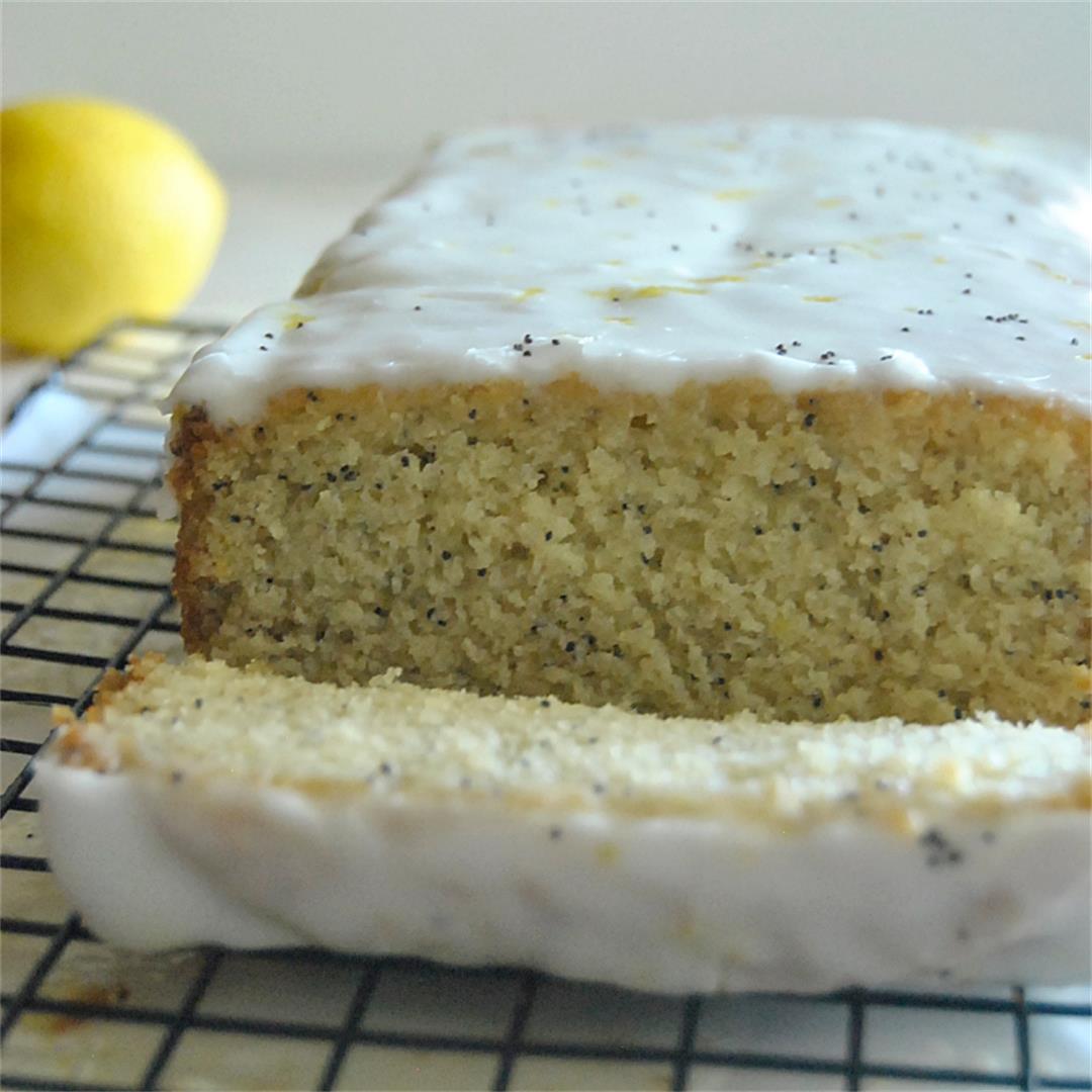 Lemon Poppyseed Loaf Cake