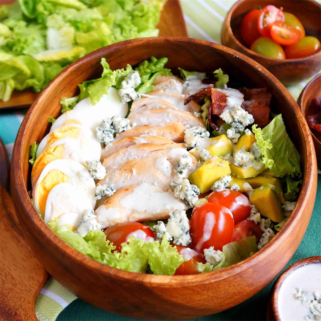 Healthy Cobb Salad with Chicken