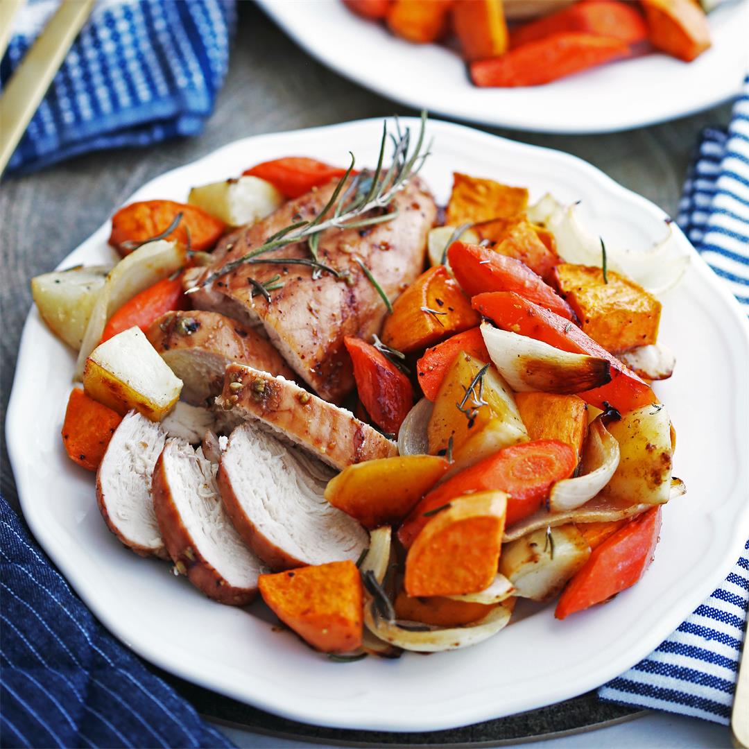 Sheet Pan Balsamic Chicken with Potatoes and Carrots