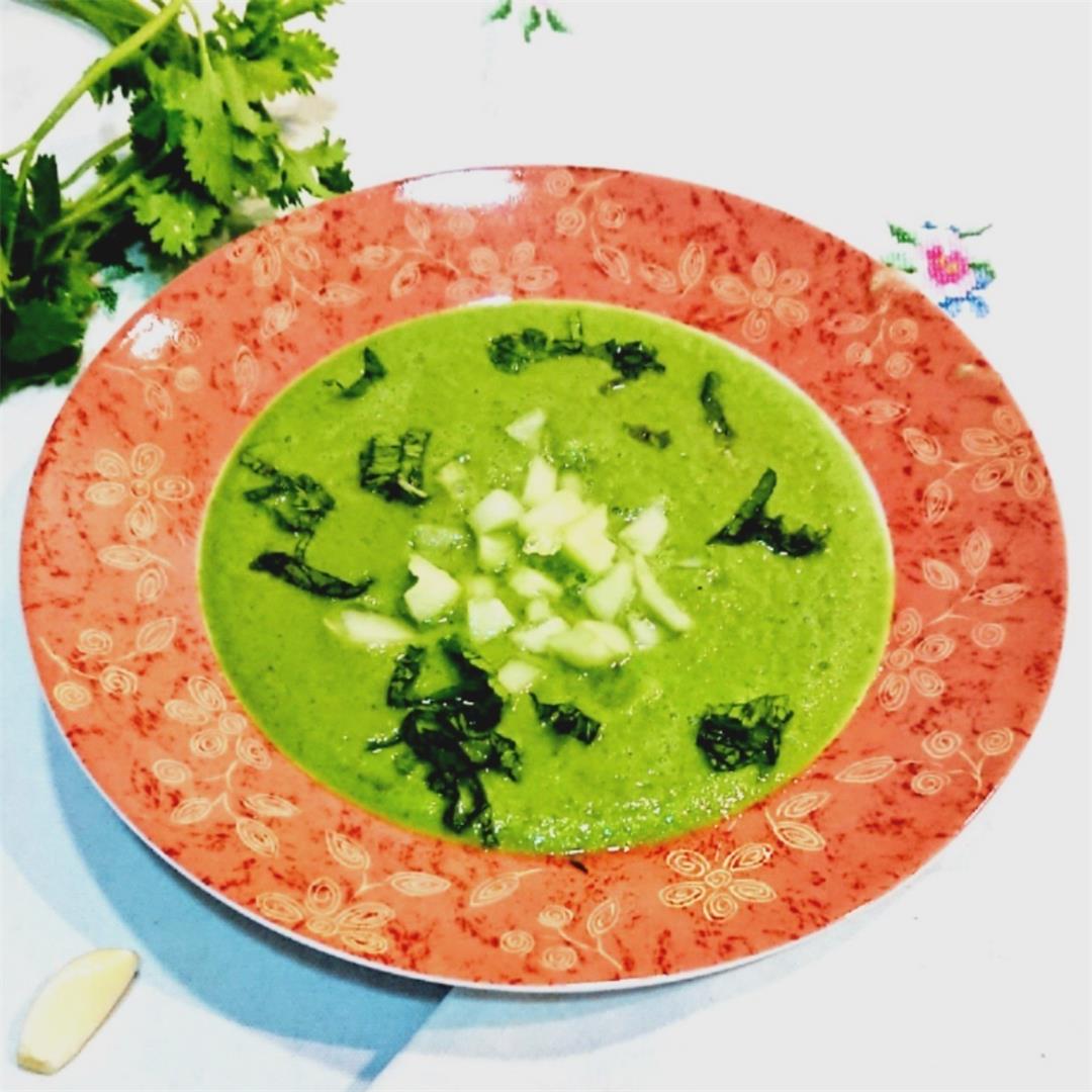 Chilled cucumber herb soup
