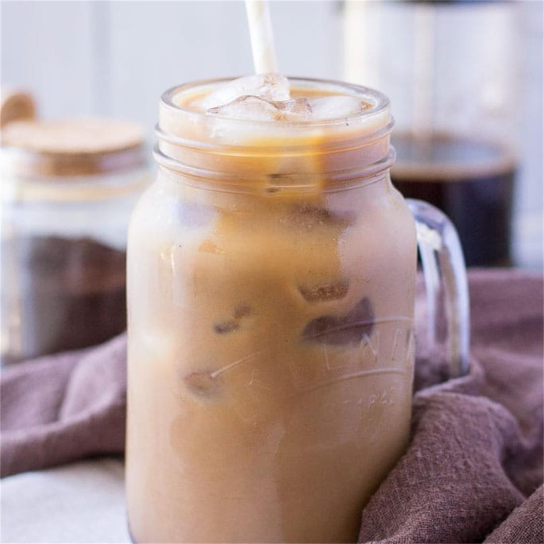 Cold Brewed Iced Mocha Latte