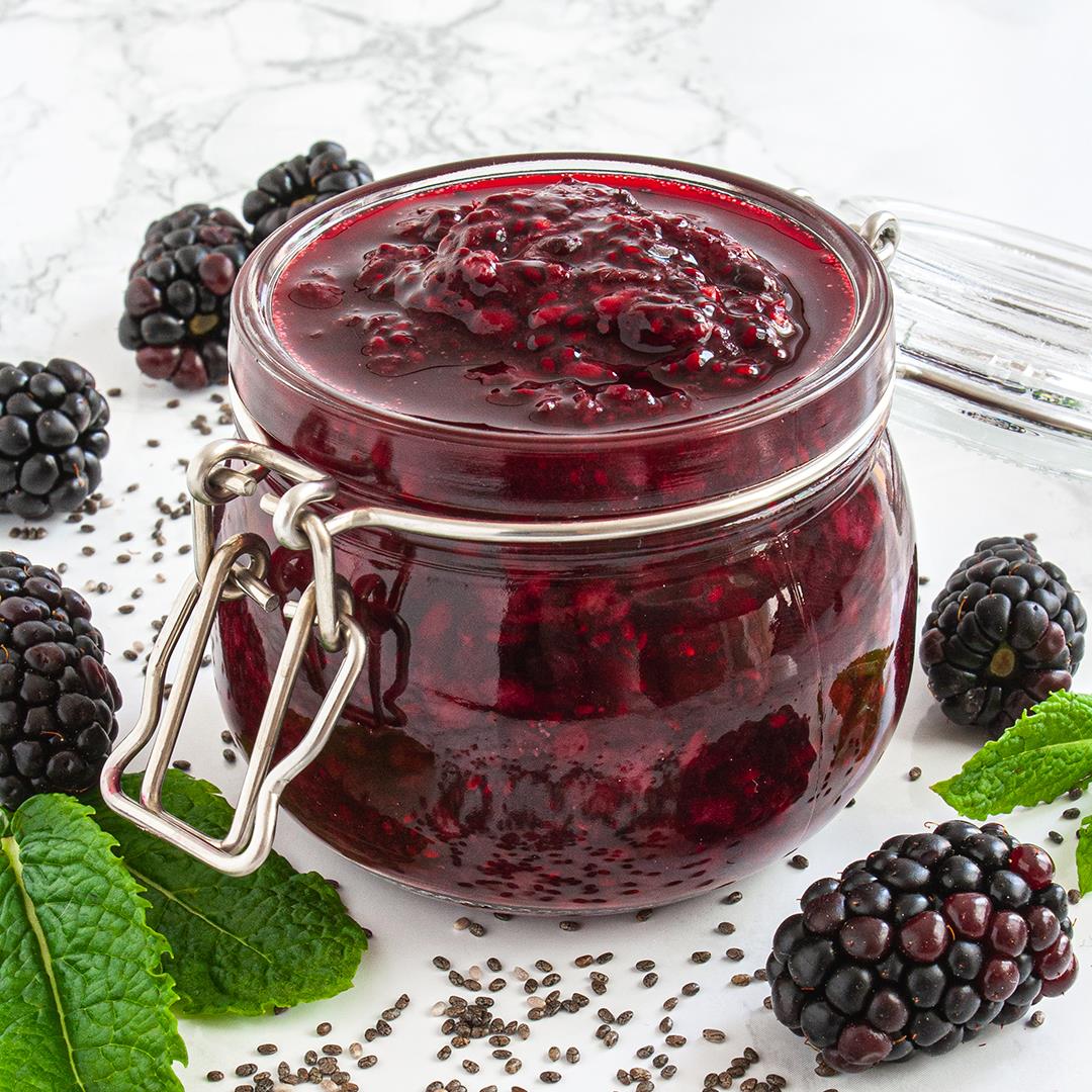 Sugar-Free Blackberry Jam with Chia Seeds