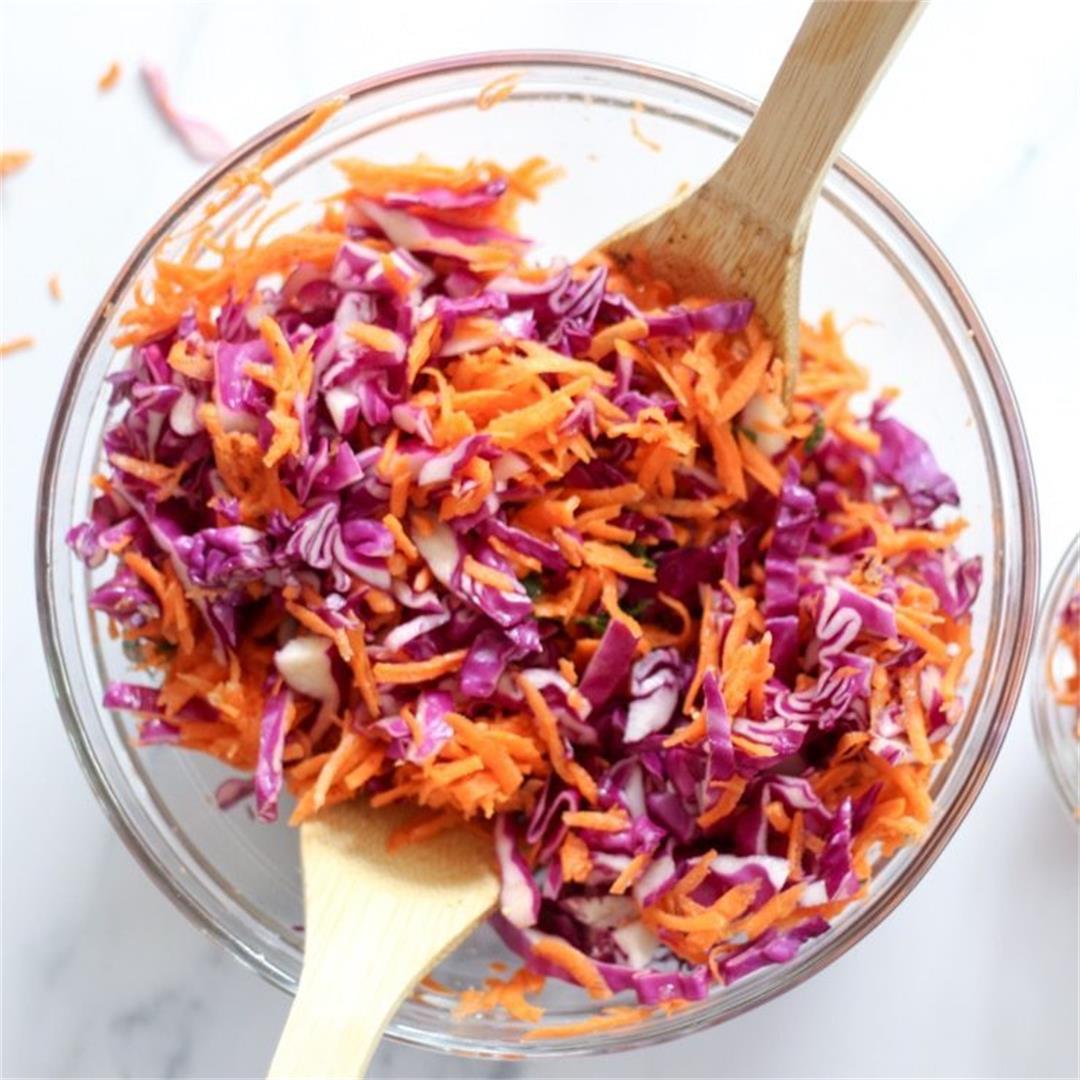 Red Cabbage and Carrot Salad / Slaw (with Vinegar)
