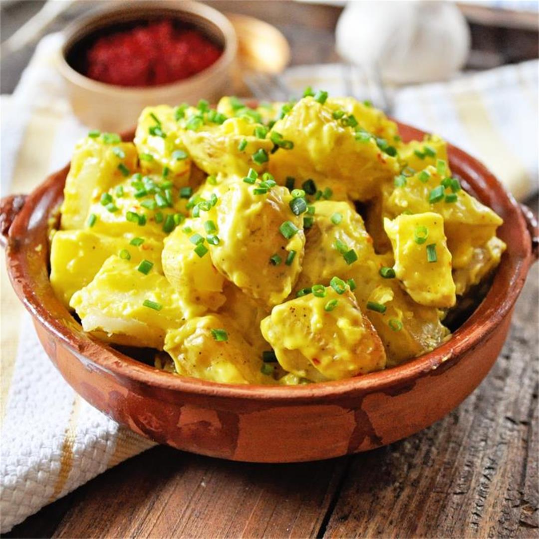 Roasted Spanish Potatoes with Saffron Garlic Mayonnaise Recipe