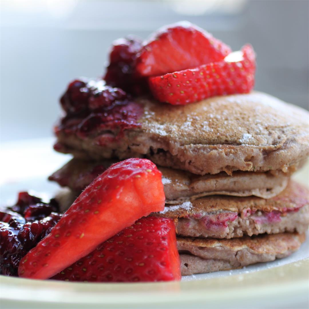 Strawberries & Cream Pancakes Recipe