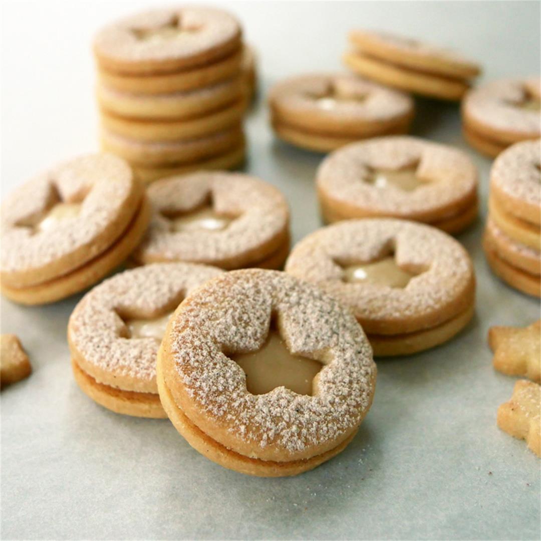 Linzer Cookies with Maple Cream