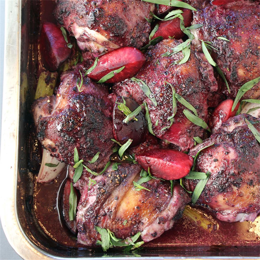 Chicken in plums and sweet spices