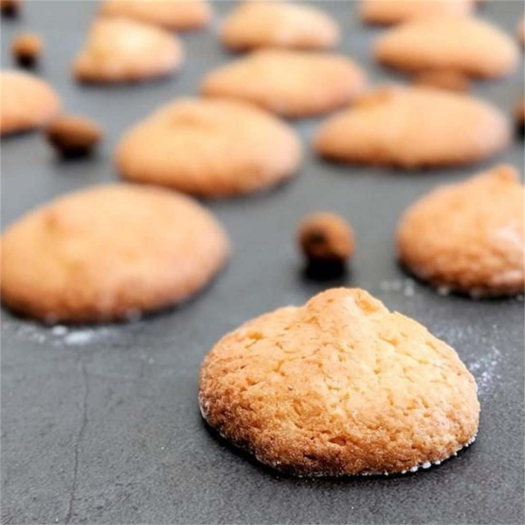 orange dacquoise biscuits