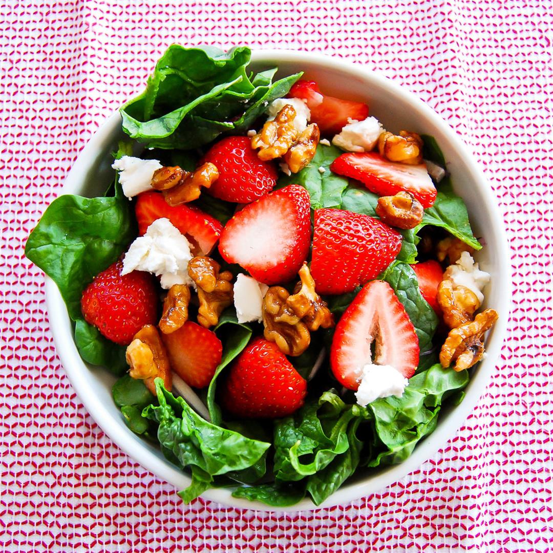 Spinach, Strawberry, Goat Cheese and Candied Walnut Salad from