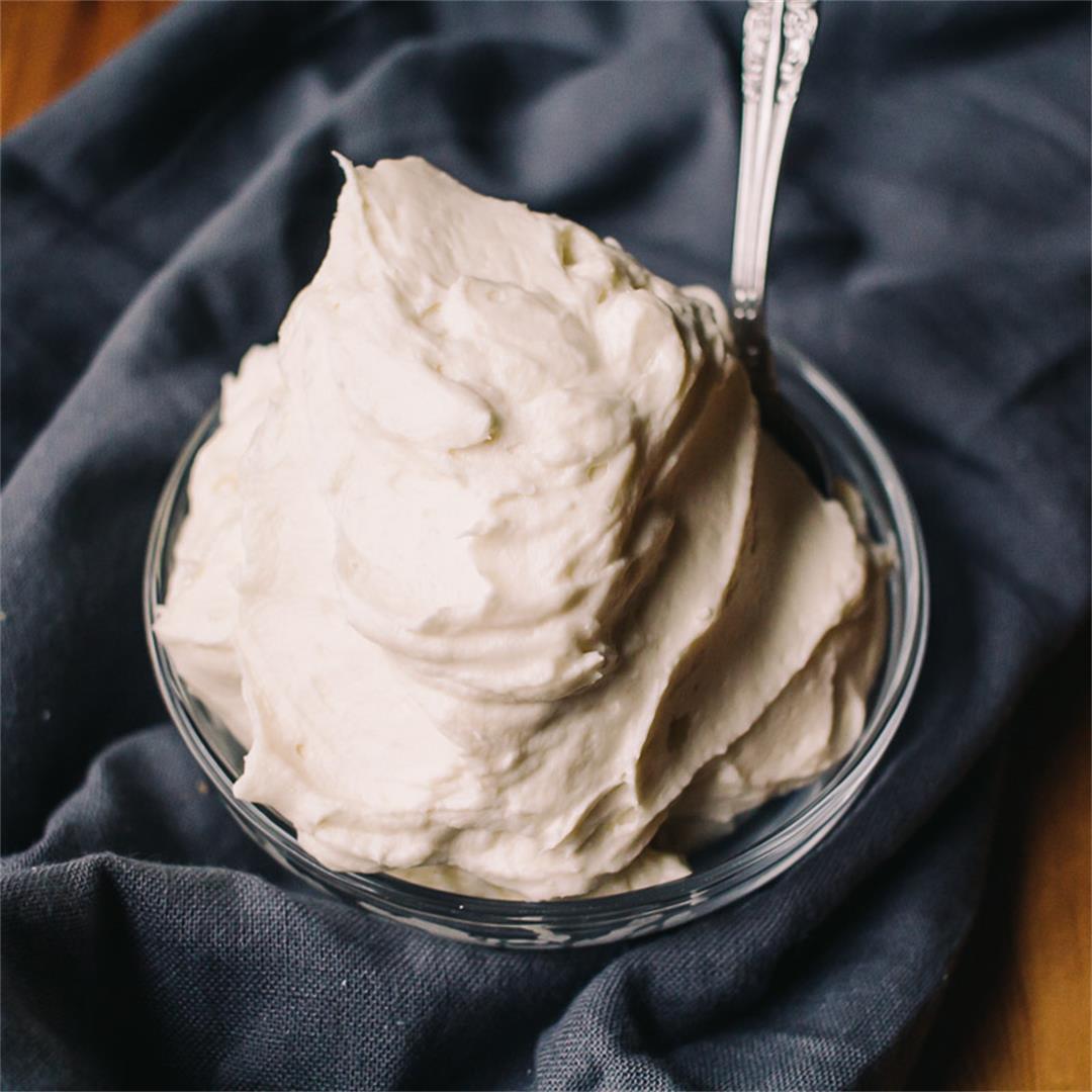 Easy Low Carb Cream Cheese Frosting