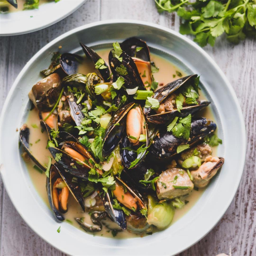 Thai Green Curry Mussels — Wanderings in My Kitchen