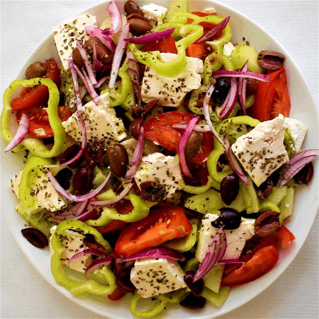 Easy Greek Salad Recipe