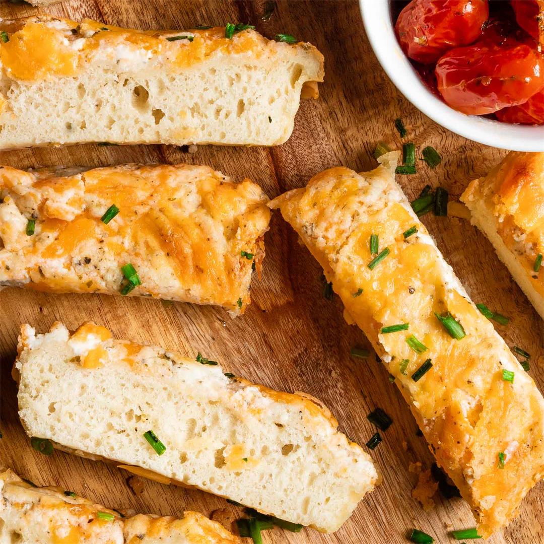 Cheese Dip Bread with a easy and simple cheese dip recipe.
