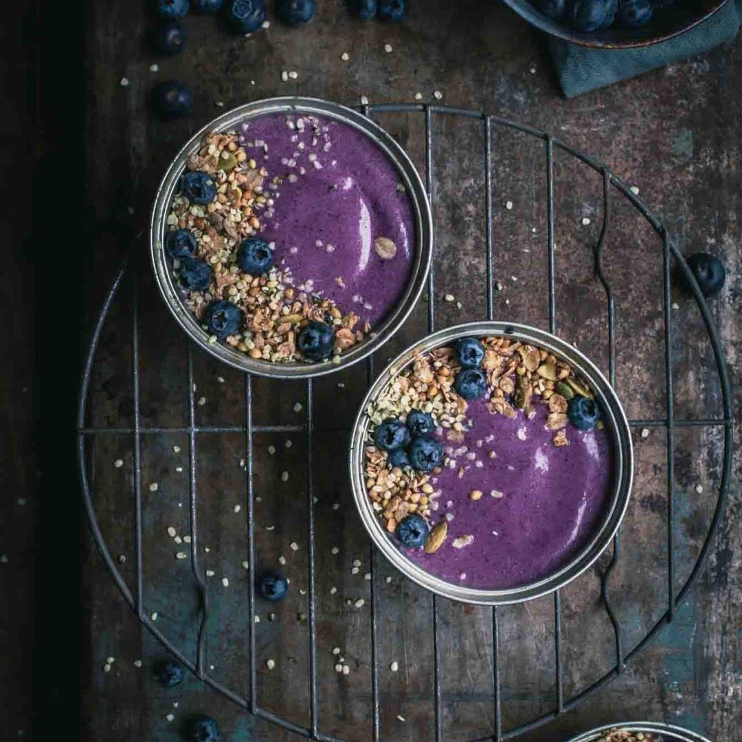 Lovely Blueberry Pie Smoothie Bowl