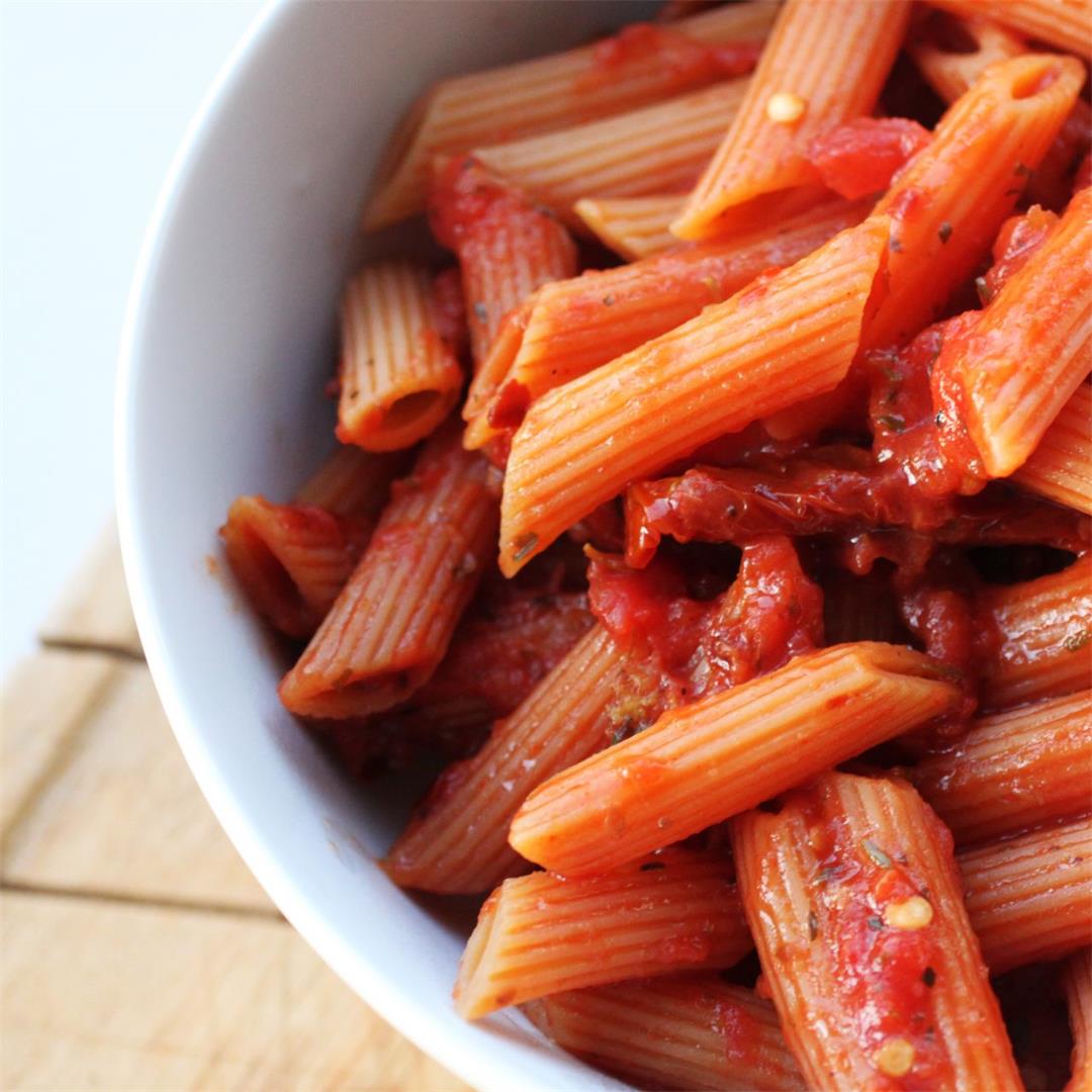 Spicy Tomato Pasta Sauce Recipe