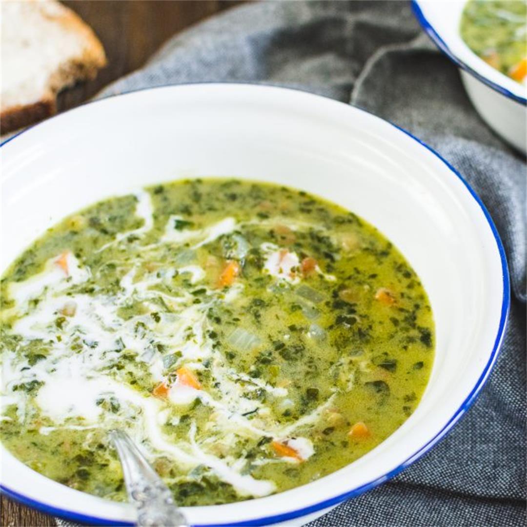 Lentil spinach soup