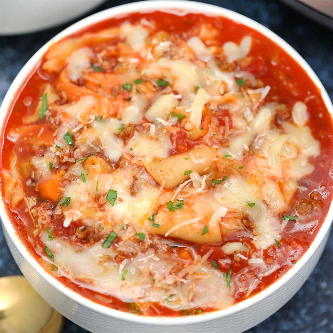 Instant Pot Lasagna Soup [Video]