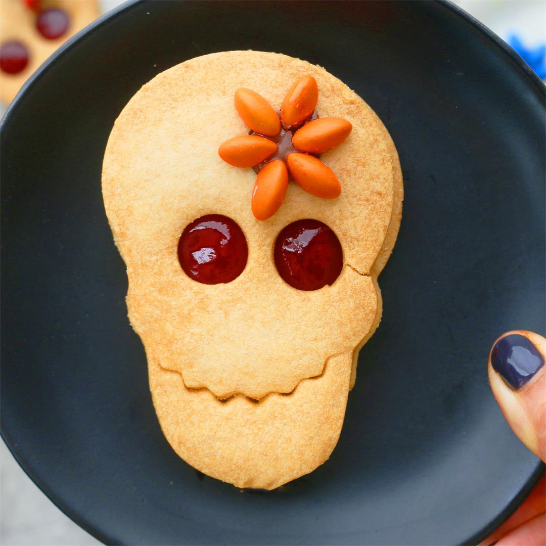 Cute and Easy Halloween Skull Linzer Cookies