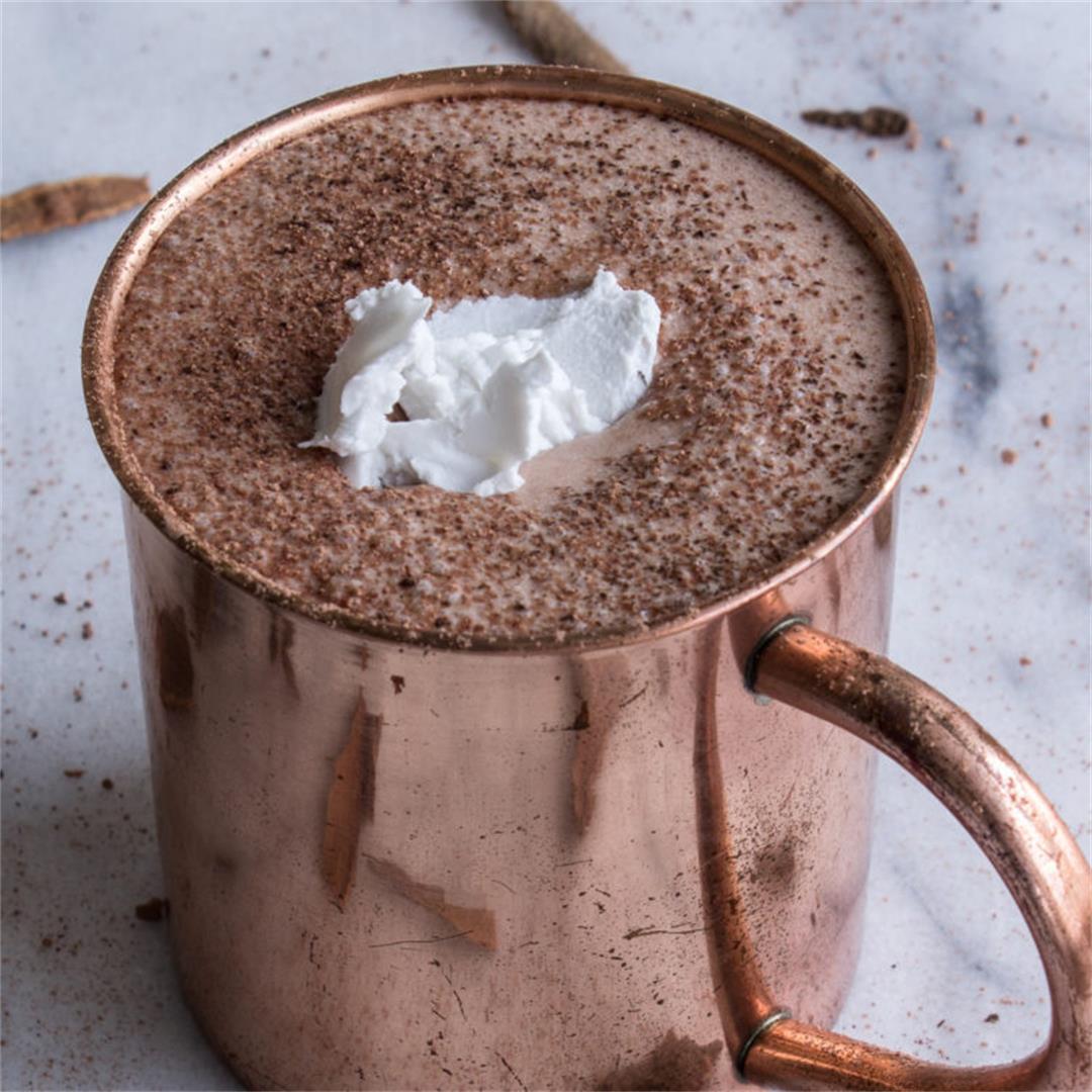 DIY Vegan Hot Chocolate (gluten-free & sugar-free)
