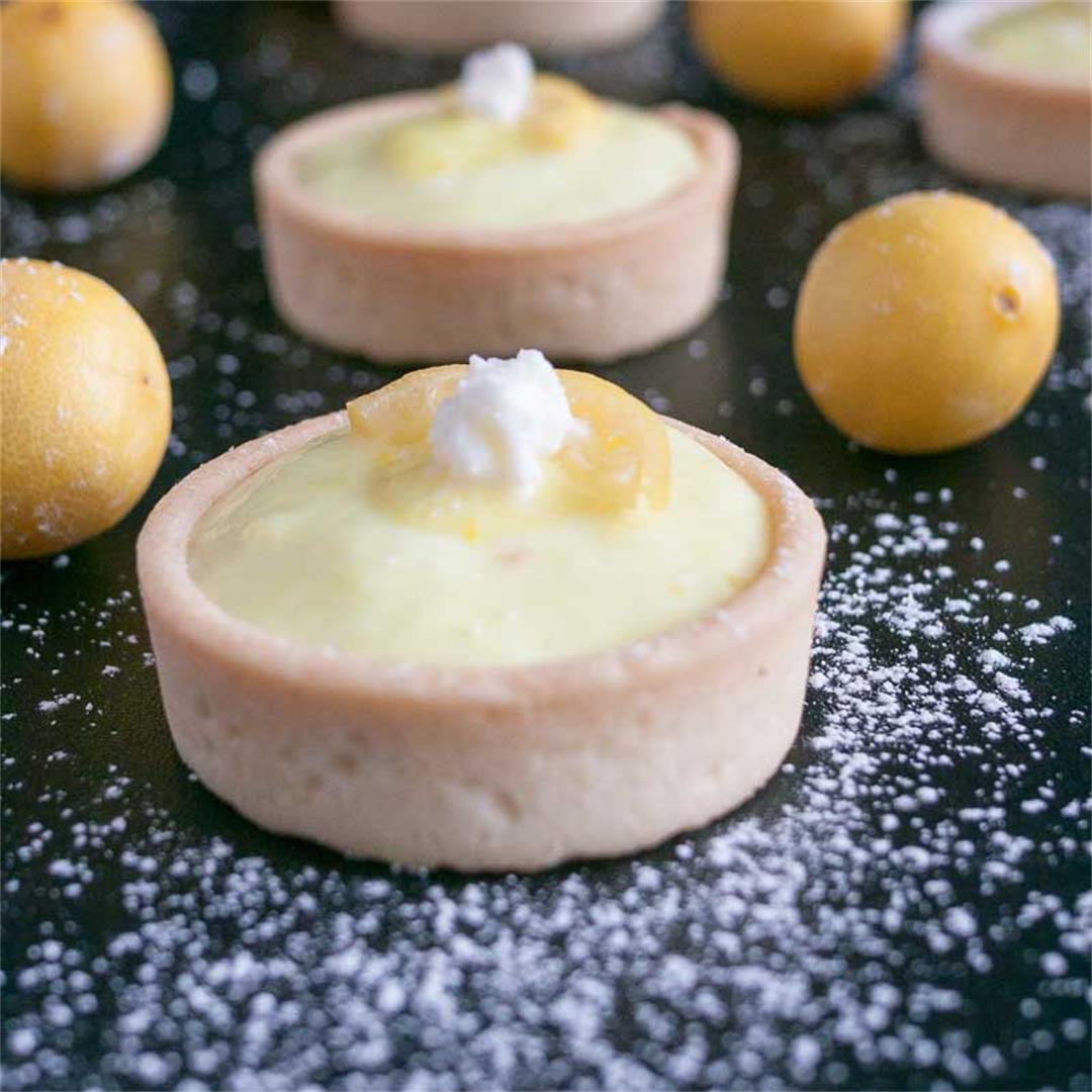 Mini Lemon Cheesecake Tarts
